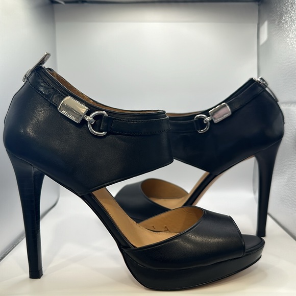 Coach Wexwood Semi Matte Calf Size 7 M In Original Box. Excellent Condition - Picture 9 of 16